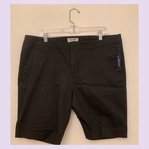 Old Navy Black Bermuda Shorts